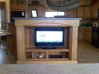 WOOD ENTERTAINMENT CENTER