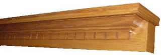 Crown Mantel With Dental Molding